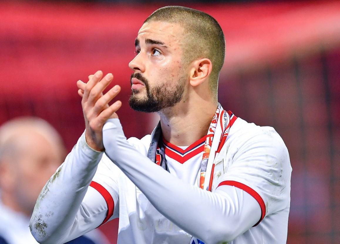 体育娱乐-迪马:冈萨雷斯接近马竞,尤文也已经与热格罗瓦谈妥3年合同