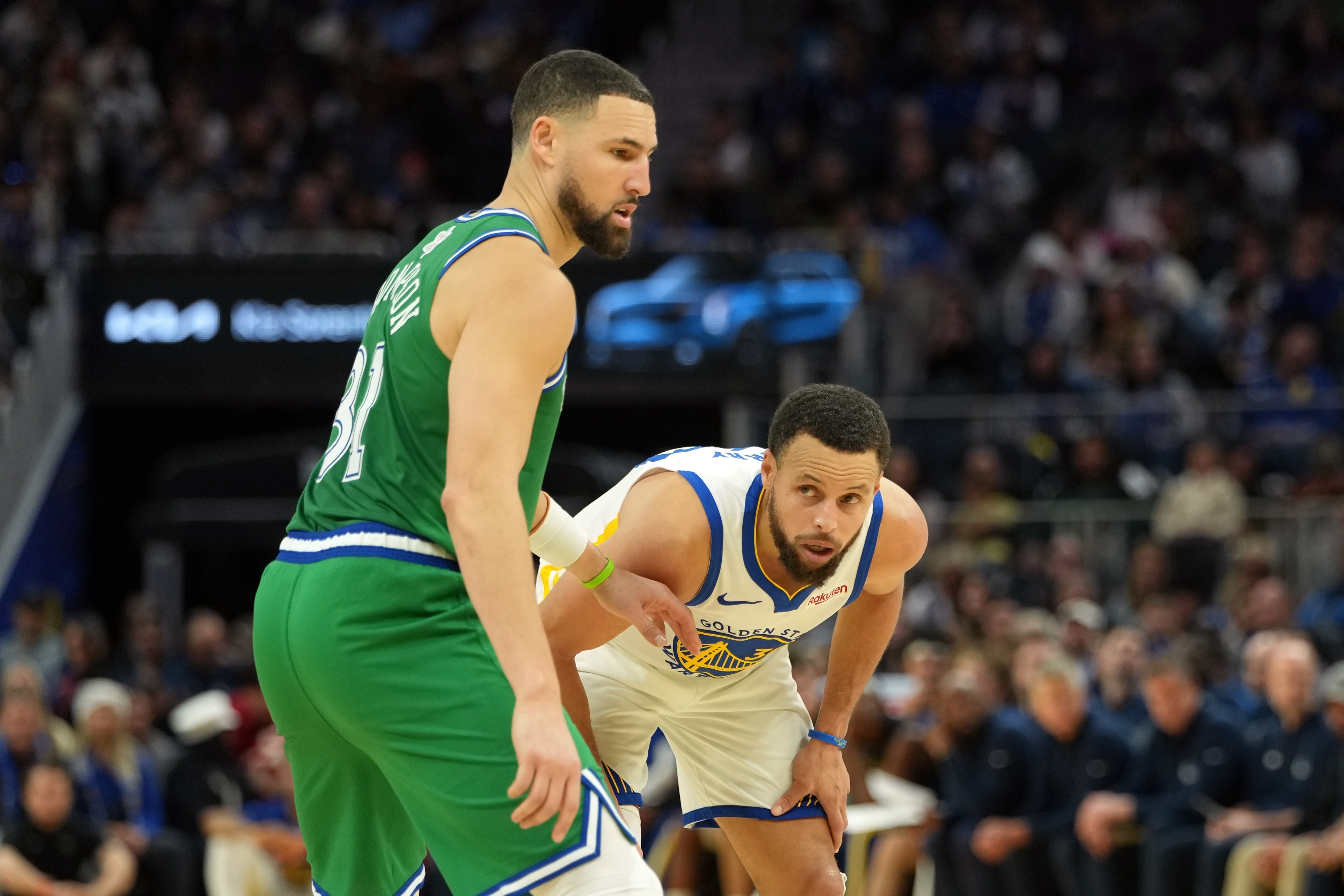 中国体育APP-巴克利:库里克莱毁了NBA 现在每个人都自认是水花&能随便扔3分
